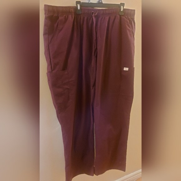 Silky Soft Scrub Pants - Picture 2 of 5